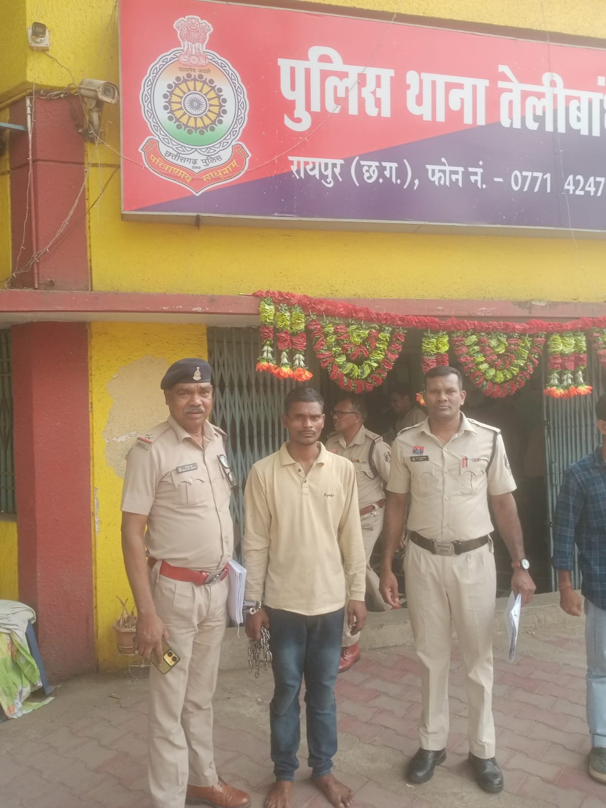 रायपुर हत्या : चिकन सेंटर के कर्मचारी की हत्या, आरोपी युवक गिरफ्तार