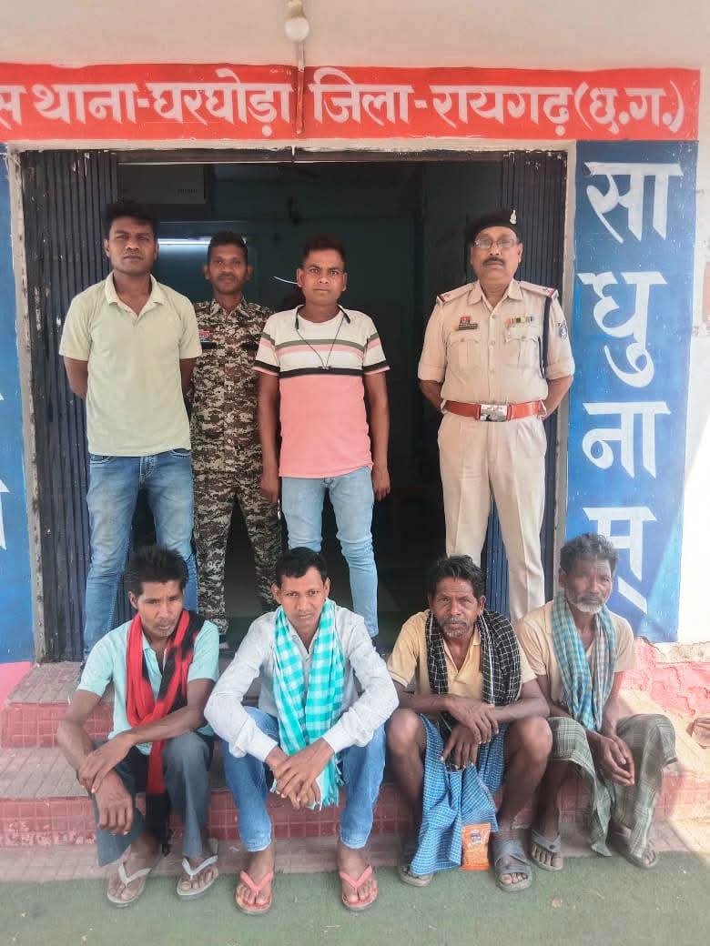 रायगढ़ पुलिस के विशेष अभियान में 296 स्थायी वारंट तामिल, 20 साल से छिपे हत्यारे समेत कई वारंटी गिरफ्तार