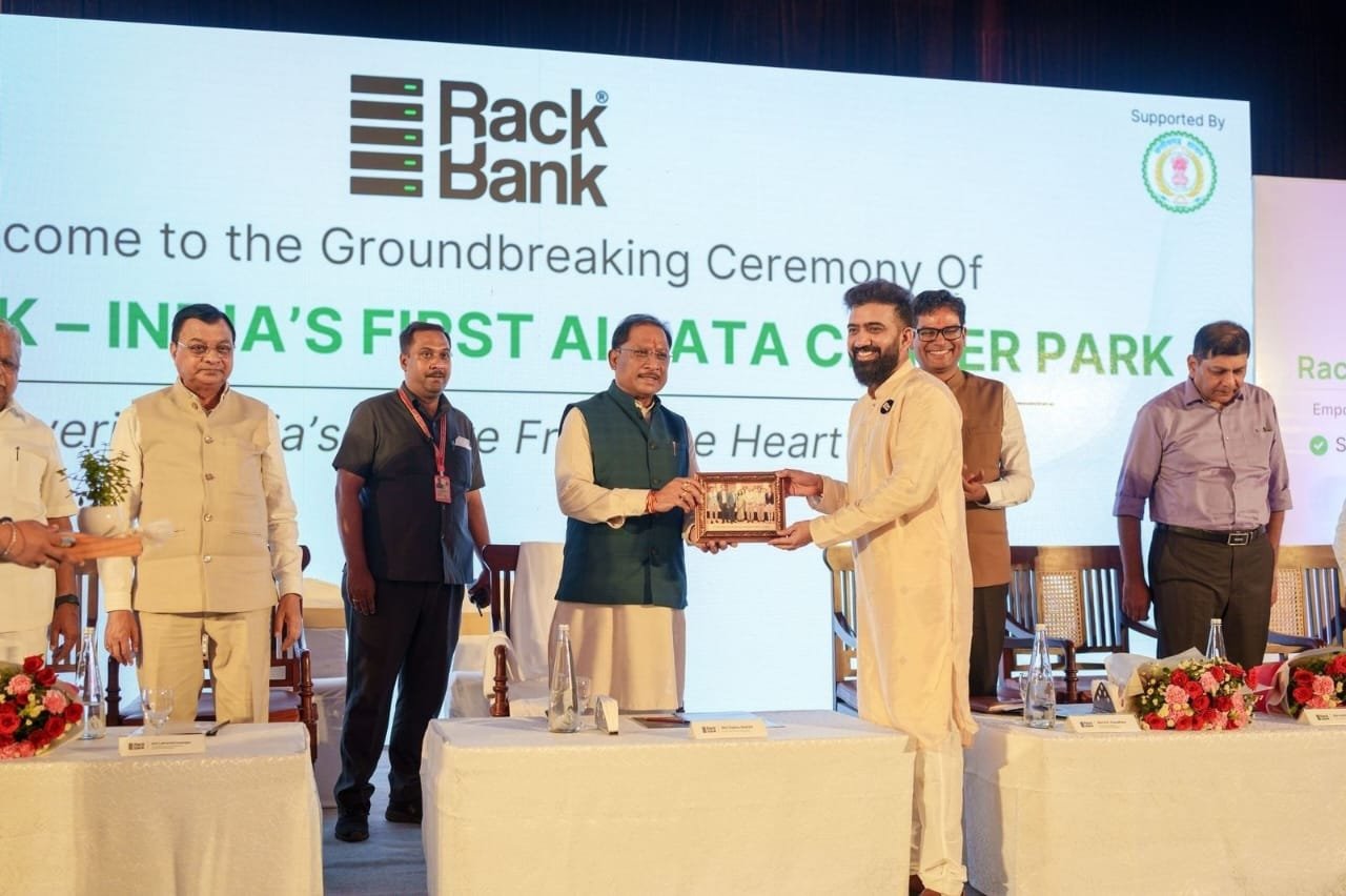 CG Good News : मुख्यमंत्री विष्णु देव साय ने किया नवा रायपुर में रैकबैंक के एआई डाटा सेंटर पार्क का भूमि पूजन