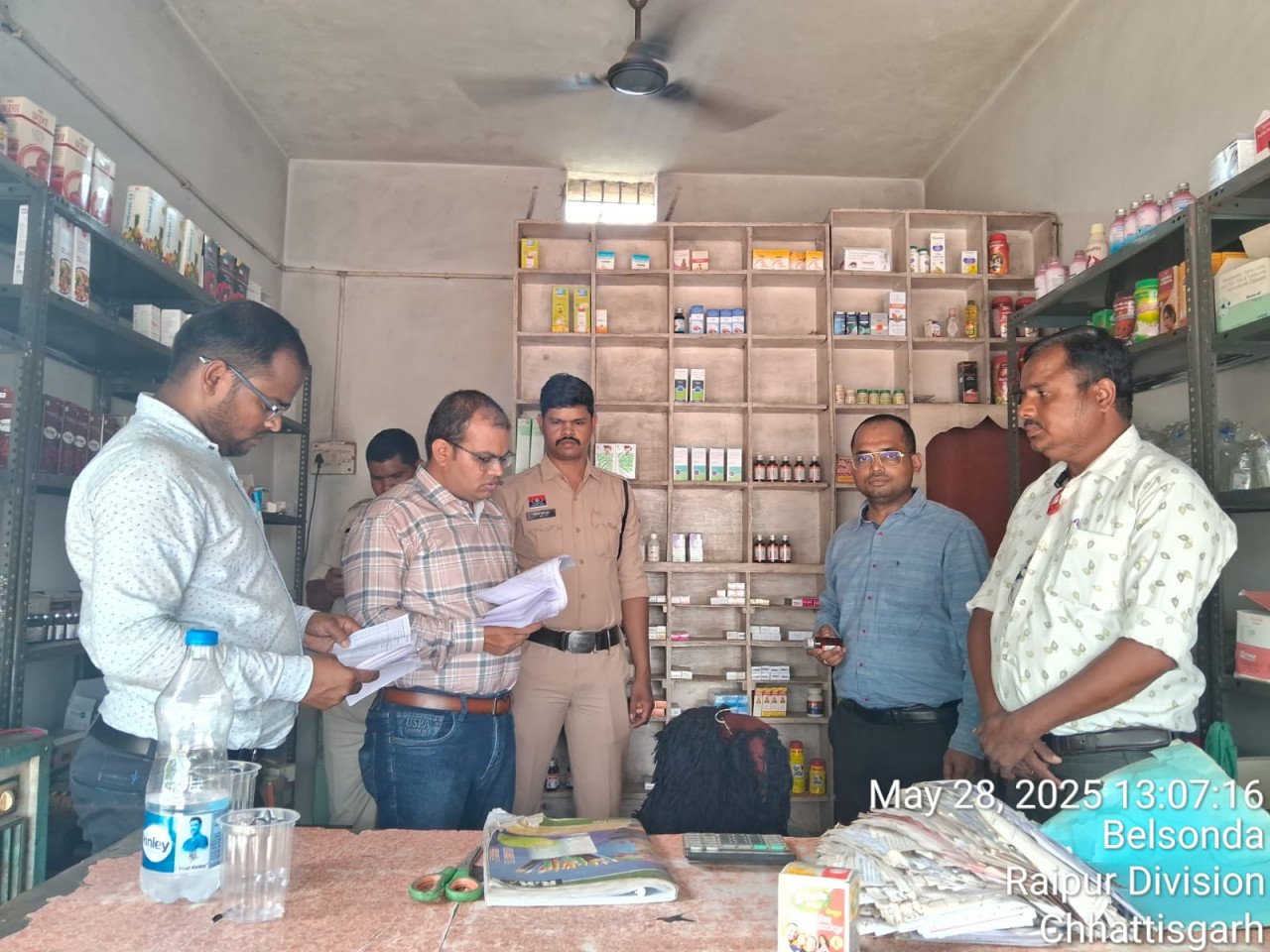CG News : औषधि परीक्षण में 03 दवाएं अमानक, नशीली दवाओं के खिलाफ छापेमारी तेज
